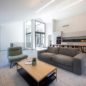 Les Orangers By Sezz Apartment