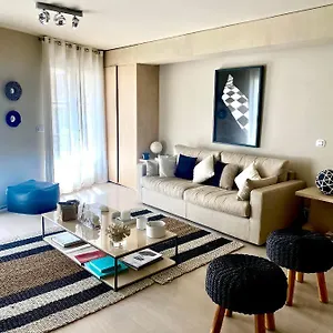 Chantal Deluxe Apartment
