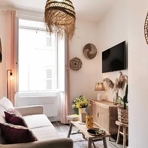 Tropez - Old Village - Modern & Cosy Apartment