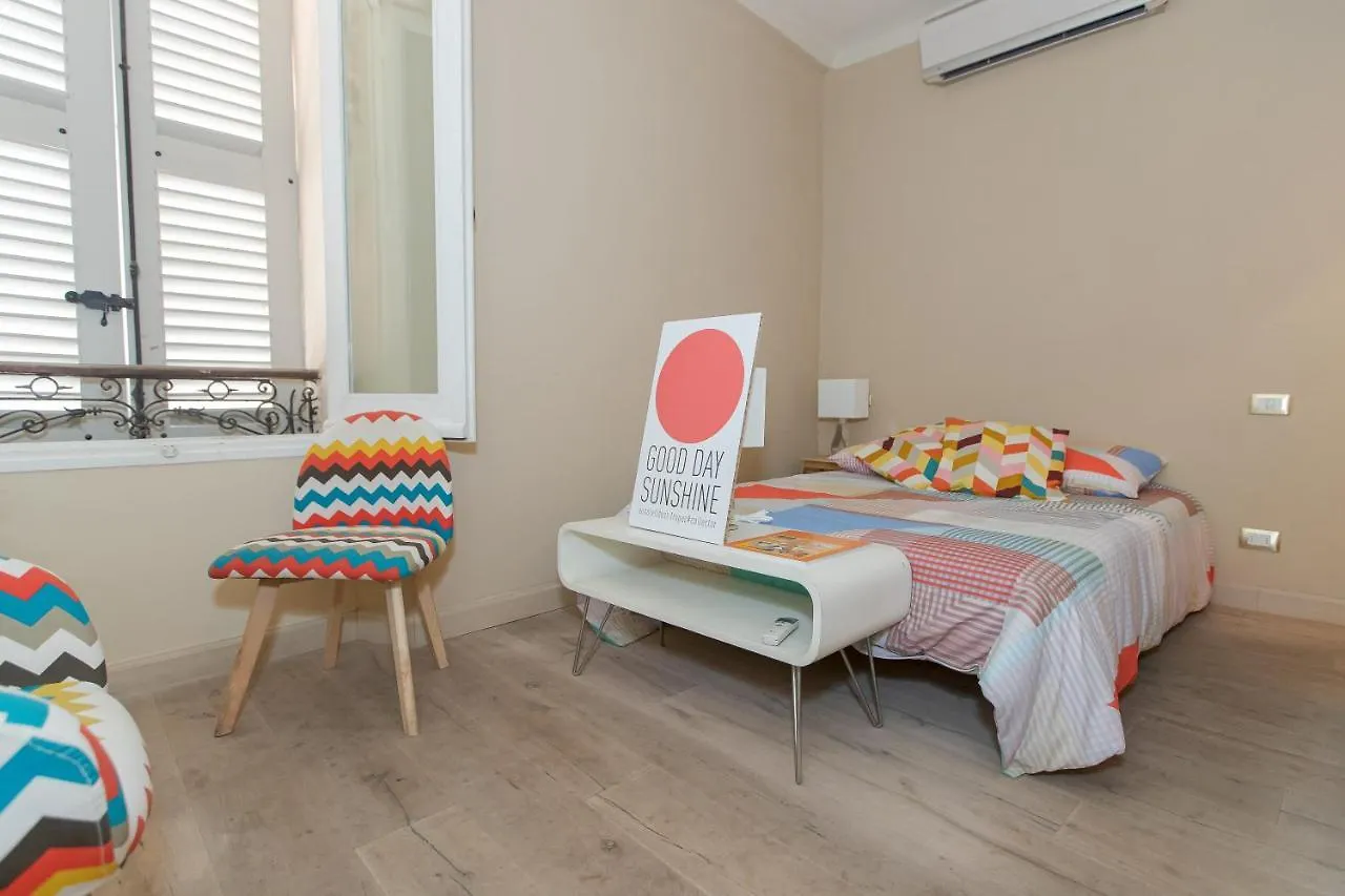 Apartment Rare: 110M² Climatises Avec Terrasse. 2 Chambres Saint-Tropez France